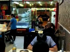 大堂-天津乾毓德饭庄·清真传统炒菜·海鲜烧烤(咸阳路店)