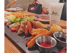 烤香肠拼盘-I HOLIC艾豪丽披萨(KKone店)