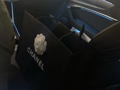 -Chanel(德基广场店)