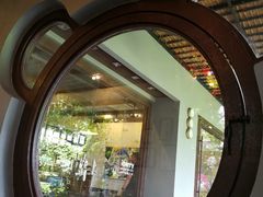 -莓园冰淇淋店