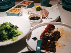 -荷塘秋月·本帮江浙菜(国权路店)