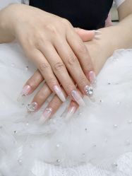 -UN·桃喜日系美睫美甲