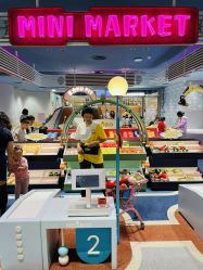 -奈尔宝家庭中心·亲子餐厅(北京东坝万达店)