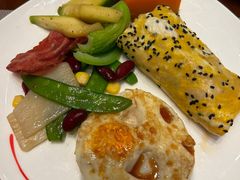 -月色西餐厅·海鲜刺身·烧烤(科学城保利郡雅酒店)