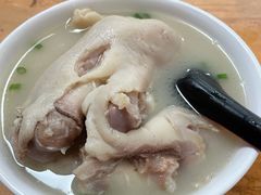 -雷祖芳老妈蹄花店