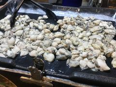 -席娜卡琳火车铁道夜市