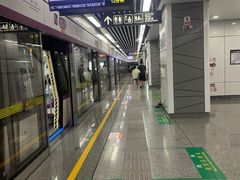 -建设三路(地铁站)