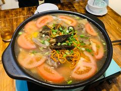 -乡土特色.冷锅鱼.牦牛肉汤锅