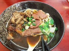 -尊品原汁牛肉面