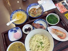 -百年老字号·观振兴蟹黄面·三虾面·苏式面(观前街富仁坊巷店)