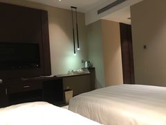 -深圳湾科技园丽雅查尔顿酒店