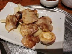 -萨拉伯尔(燕莎友谊商城店)
