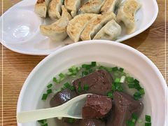 -八珍餐厅(广大路店)