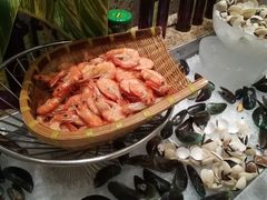 -华邑酒店·鲜艳全日自助餐厅