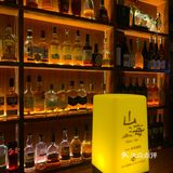 深夜放松一杯酒