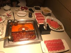 -海底捞火锅鲜切牛肉主题店(长寿路店)