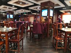 大堂-老兰家传统烧烤炒菜泡馍(小南门店)