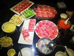 -鲁西肥牛(九方购物中心店)