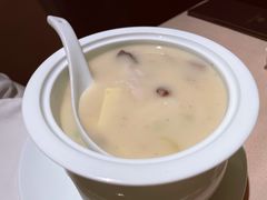 荣记黄鱼羹-荣轩(新荣记环球金融中心店)