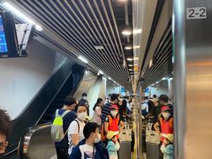 -龙溪路(地铁站)
