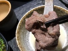 厚切安格斯雪花牛肉-新草堂锅物料理(泉城路店)
