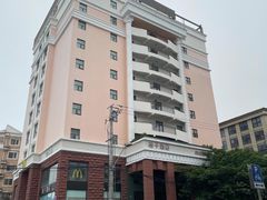 -桔子酒店(上海西藏北路地铁站店)