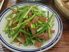 蒜苗炒腊肉-刘师父老汉口江湖菜(蔡锷路店)