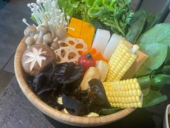 -湊湊火锅·茶憩(新中关购物中心店)
