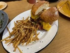 -HELLO 27 意面·沙拉·帕尼尼