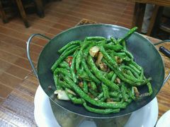 -清真新疆叶尔羌烤肉店(新香洲店)