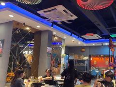 -老街烧烤大排档·地道湖北菜·龙虾馆(汉口火车站店)