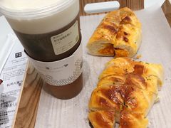 -奈雪的茶(湖滨银泰in77C区PRO店)