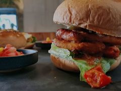 -HIGH FIVE哈福手工汉堡(桂林路店)