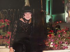 -金东尼人妖秀