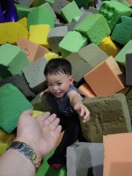 -反弹蹦床公园·亲子乐园·团建·派对(尚品奥莱店)