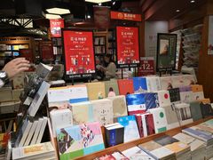 店内环境-西西弗书店&矢量咖啡(静安大悦城店)