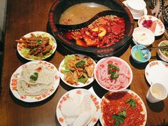 -牛市坎火锅(建设路店)