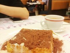 漏奶华-大哥餐厅(西城花园店)