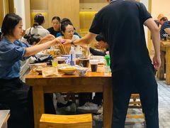 大堂-老白家面馆(测绘东路总店)