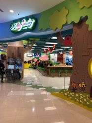 -莫莉幻想儿童乐园(郑州丹尼斯三天地店)