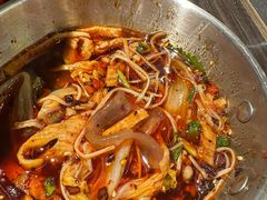 -胖哥俩肉蟹煲(湖滨银泰in77店)