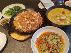 -万重锦·人文川菜馆(骡马市店)