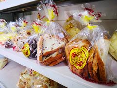 葡萄干面包边角切片-来噻布布 Lets BUBU