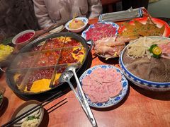 -周小明火锅(黑金冠社区店)