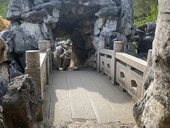-灵岩山风景区