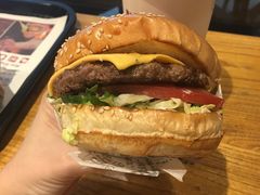 -The Habit Burger Grill 哈比特汉堡(爱琴海店)