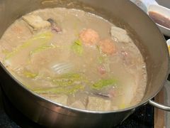 -捞王锅物料理(上海世茂广场店)