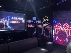 -魅KTV·AI辅唱(人民广场旗舰店)