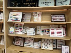 -睫乐园•睫公馆•美睫美甲沙龙