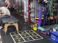 -豪思成DK健身私教连锁(凯乐国际店)